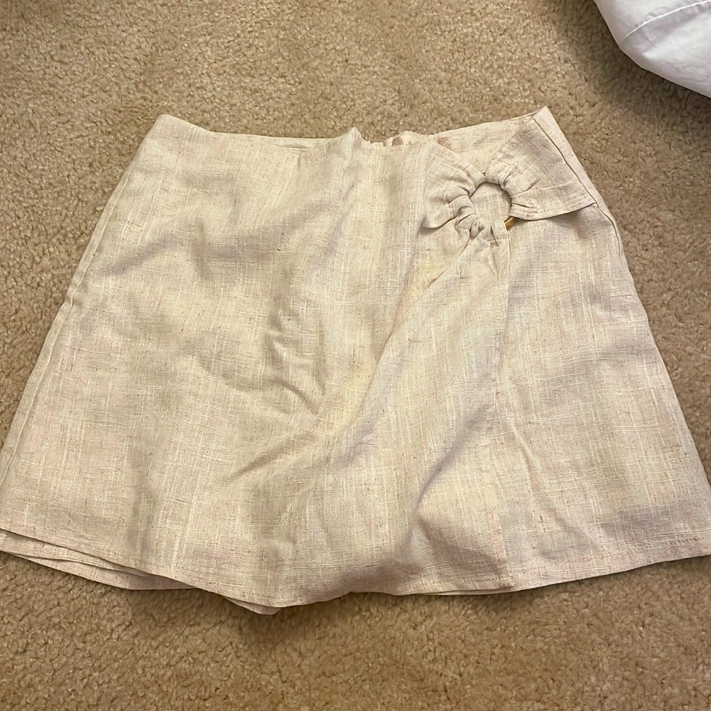 Altar’d State Medium Skort Beige